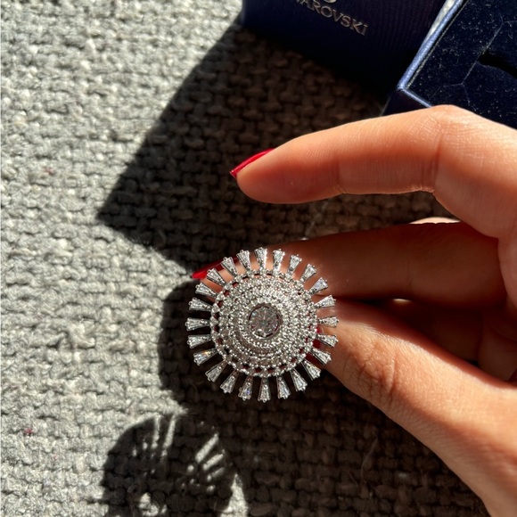 Swarovski Sparkling Dance Dial Up ladies ring rhodium plated 52 brand new ! - Picture 7 of 12
